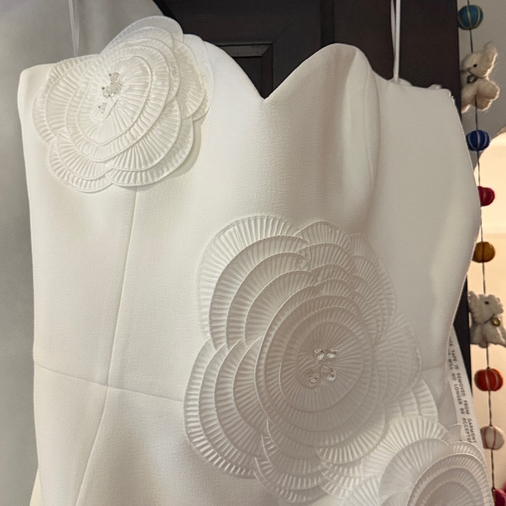 NWT Helsi Kaia Strapless 3D flower midi dress - Picture 7 of 11